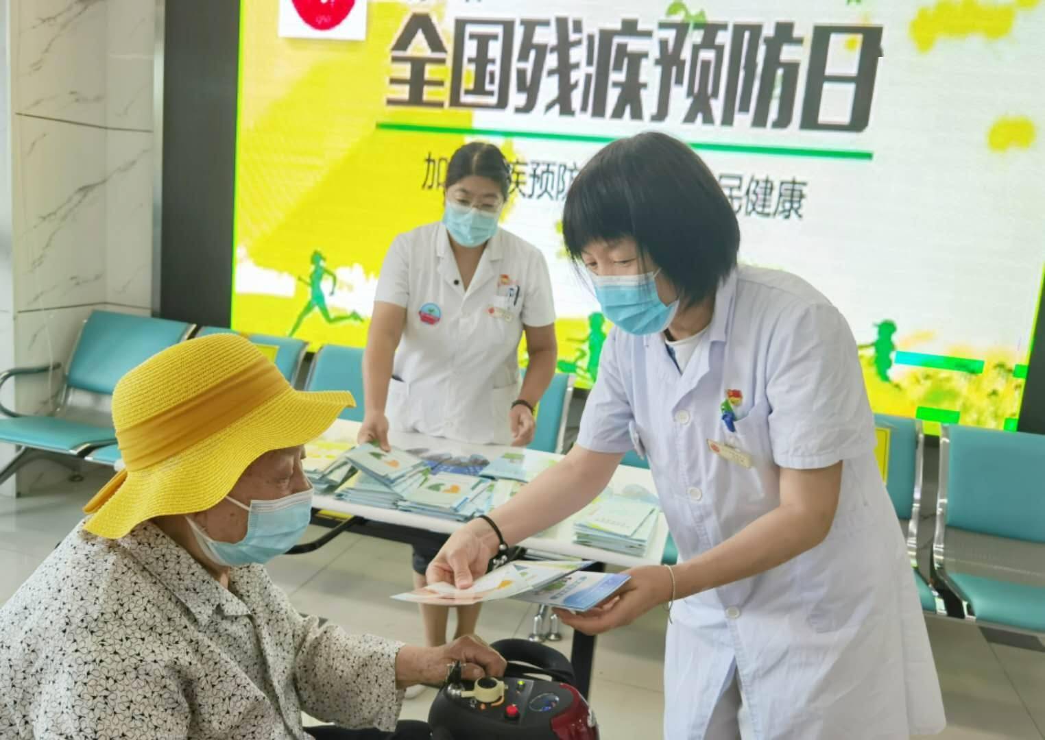 【友誼護(hù)理文化周】護(hù)理專(zhuān)科義診及健康科普咨詢(xún)活動(dòng)圓滿(mǎn)結(jié)束.